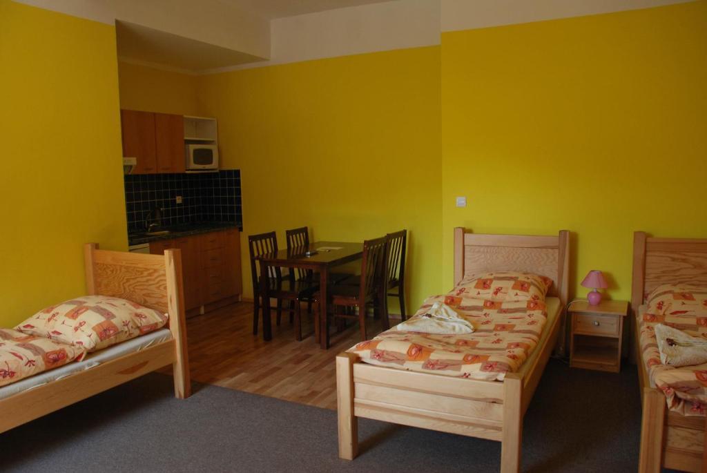 Hotel Marina Hermanuv Mestec Стая снимка